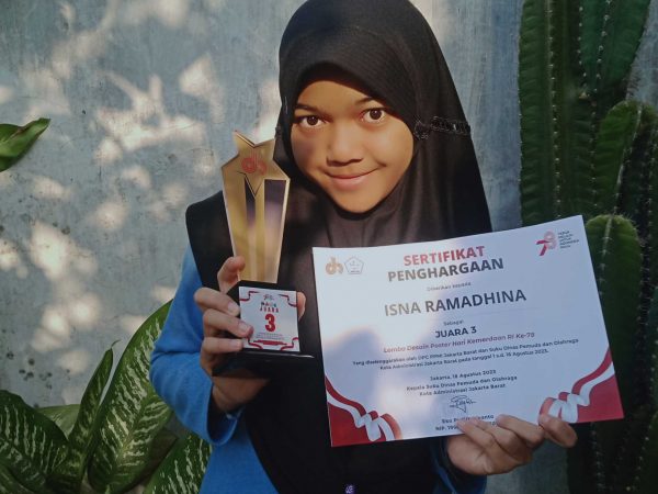 Tahniah ! Siswa Man 2 Semarang (Tengaran) Raih Juara Lomba Desain Poster Meriahkan Hari Kemerdekaan RI ke-78